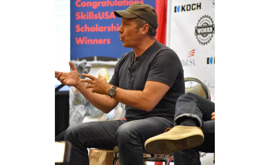 Mike Rowe speaks at the 2017 SkillsUSA National Conference