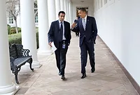 Kal Penn and Obama.png