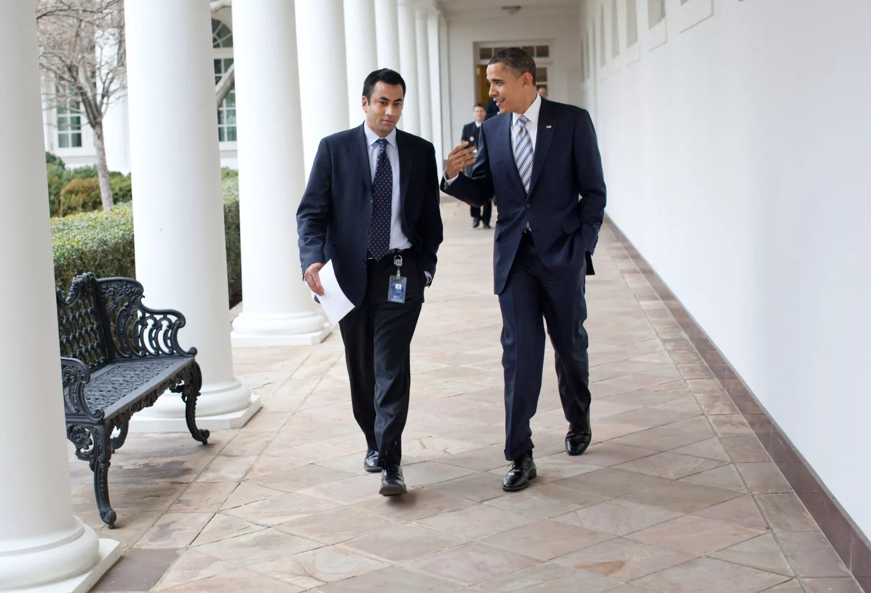 Kal Penn and Obama.png