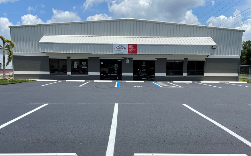Reed’s Metals Storefront Opens in Fort Myers, Fla Roofing Contractor