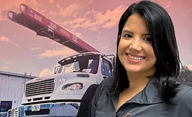 Sol Cerrada, presidenta de SYL Roofing Supply. Fotos cortesía de SYL Roofing Supply.