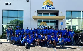 Según Rosa Verdugo, la dueña, el equipo de RoofMasters es como una gran familia.