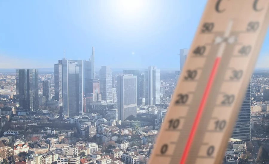 thermometer-in-front-of-cityscape