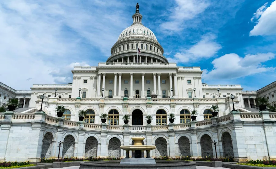 us-capitol-building-exterior-view