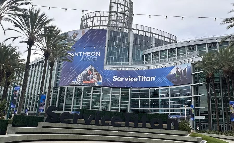 exterior of Anaheim Convention Center
