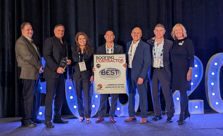 Best-Contracting-Services-team-on-BOS-stage