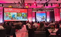 Conferencia inicial del evento GAF´S Latinos in Roofing.