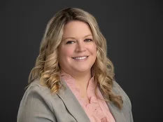 Raymond-Shannon Curtis headshot
