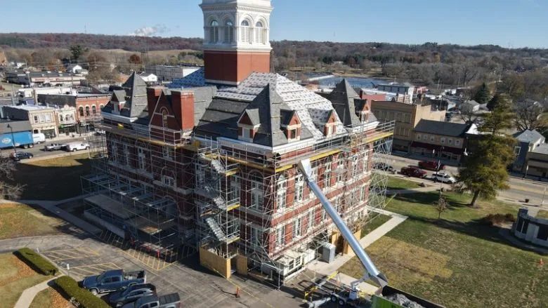 courthouse debris removal 