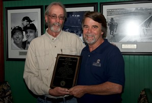 Joe Hart Receives Jim Carr Lifetime Achievement Award
