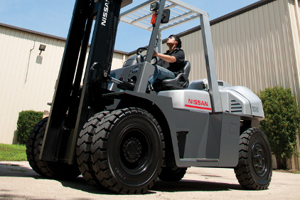 Tire Engine Powered Forklift Truck feature