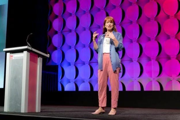 OC Platinum Conference 2019 1 - Laine