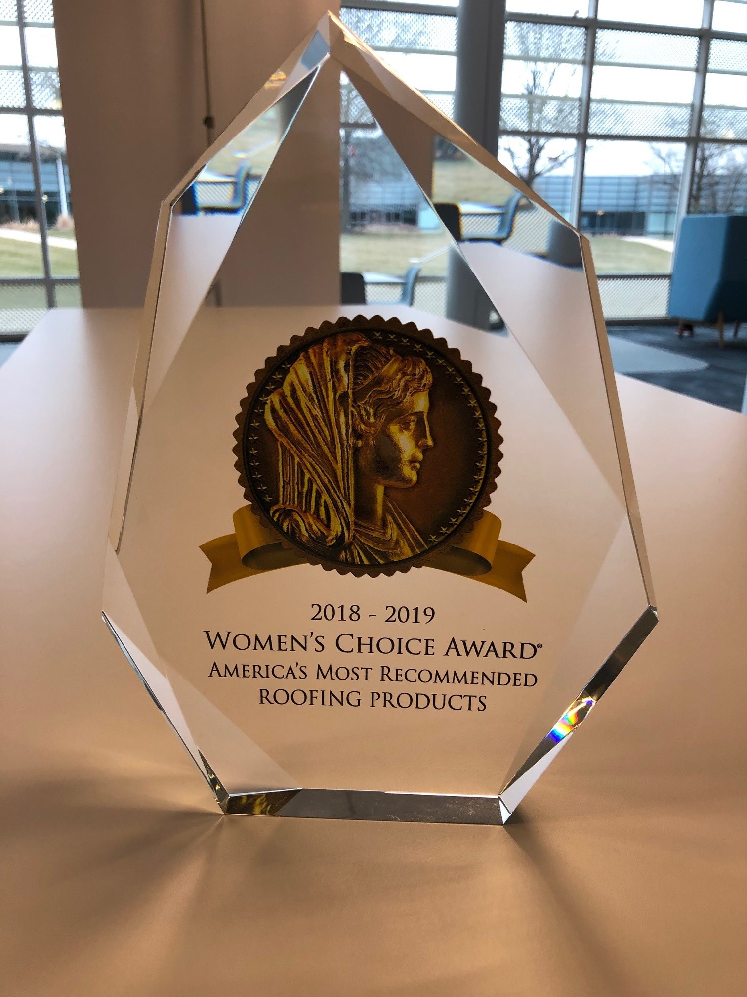 Owens Corning Wins the Women's Choice Award