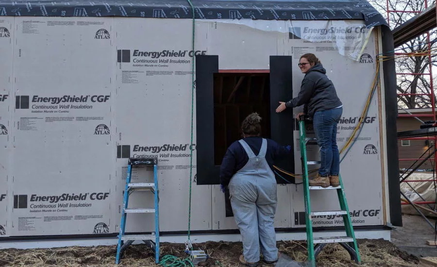 4_Atlas Roofing Photos_Page