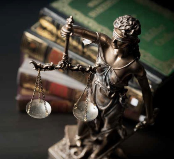justice-scales-law
