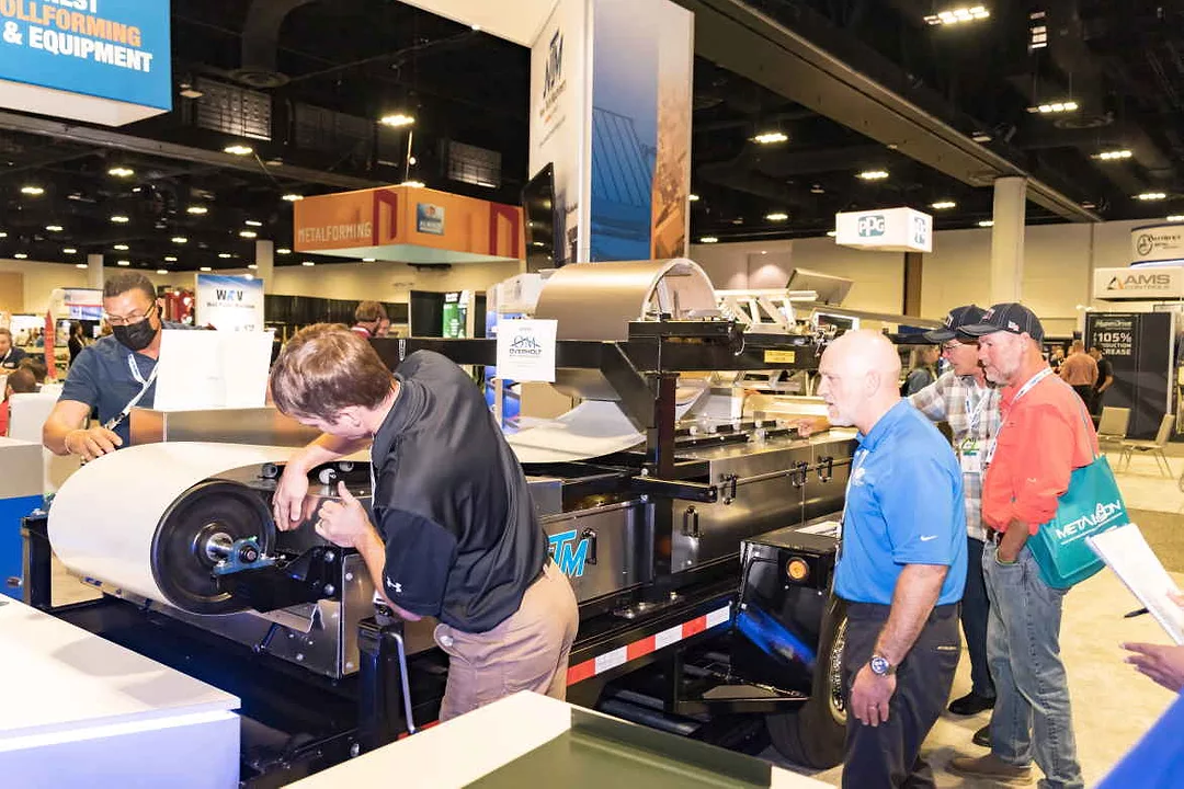 METALCON-NewTechMachineryDemonstratesRollFormingMachine
