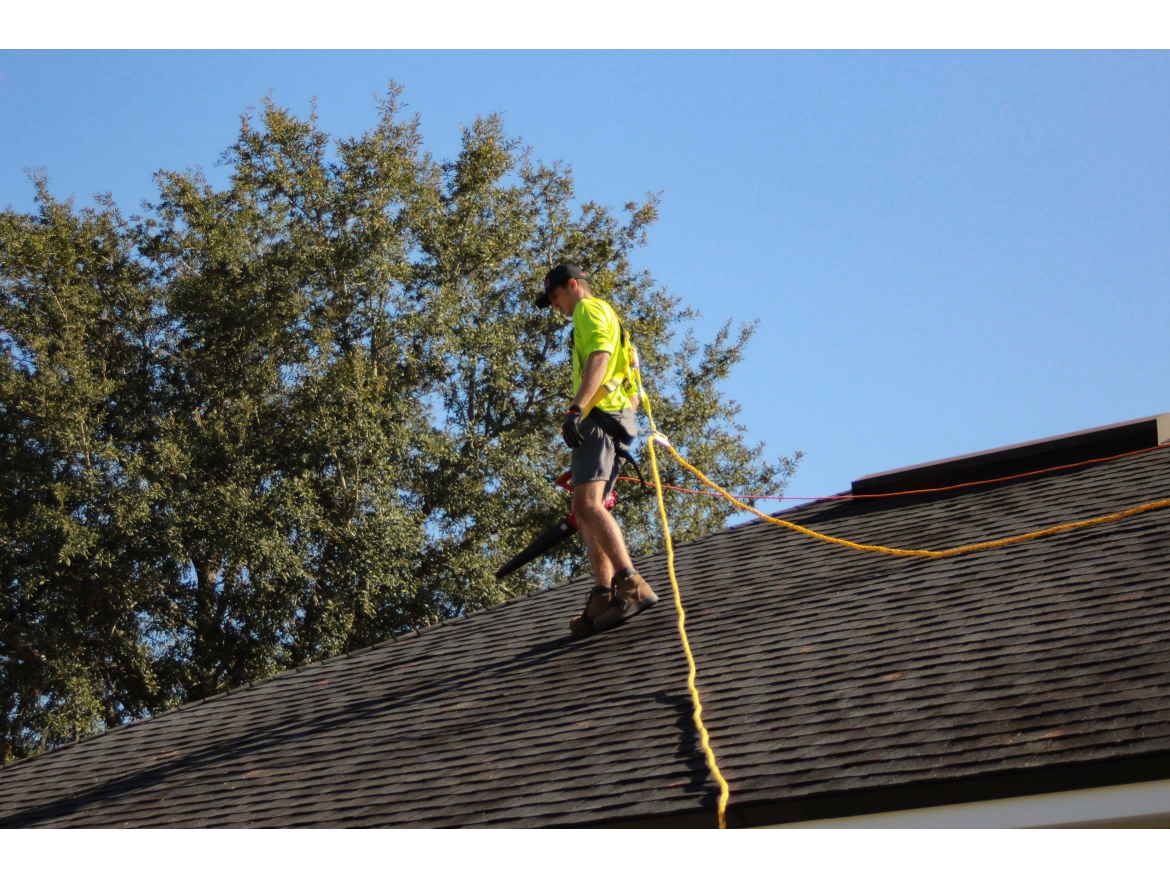 Latest Innovations in Active and Passive Fall Protection for Roofers