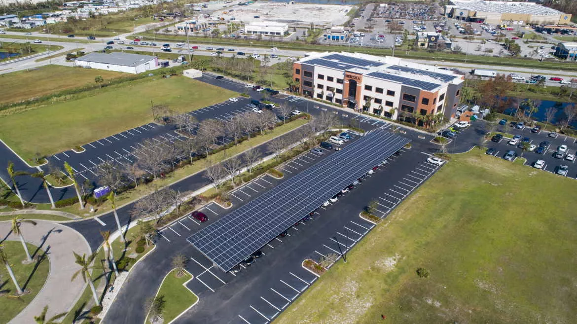 Mercola Marketplace Solar Cape Coral_1170.jpg