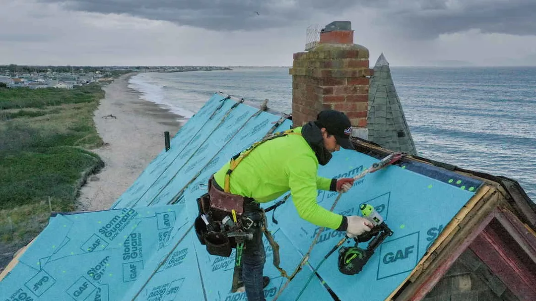 STINGER CN100B ON OCEAN and WINDS.jpg