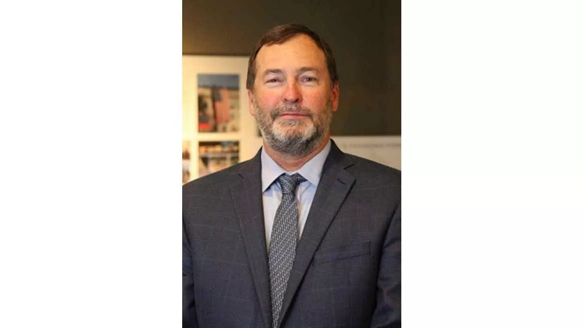 kyle-thomas-headshot 2022