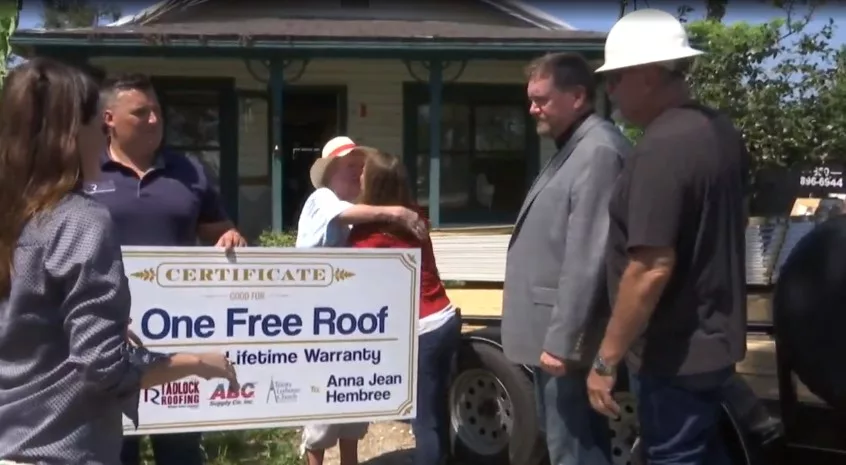 Tadlock-ABC-Panama-roof-donation