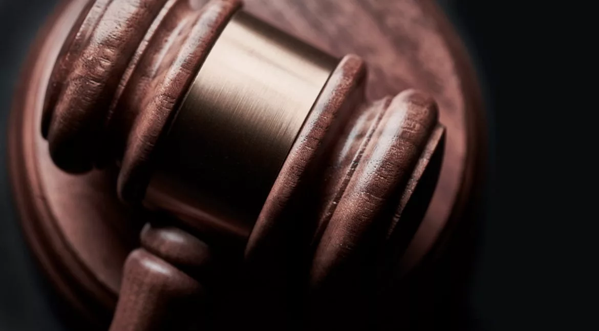 gavel-900